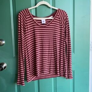 Cabi size medium ladies soft top